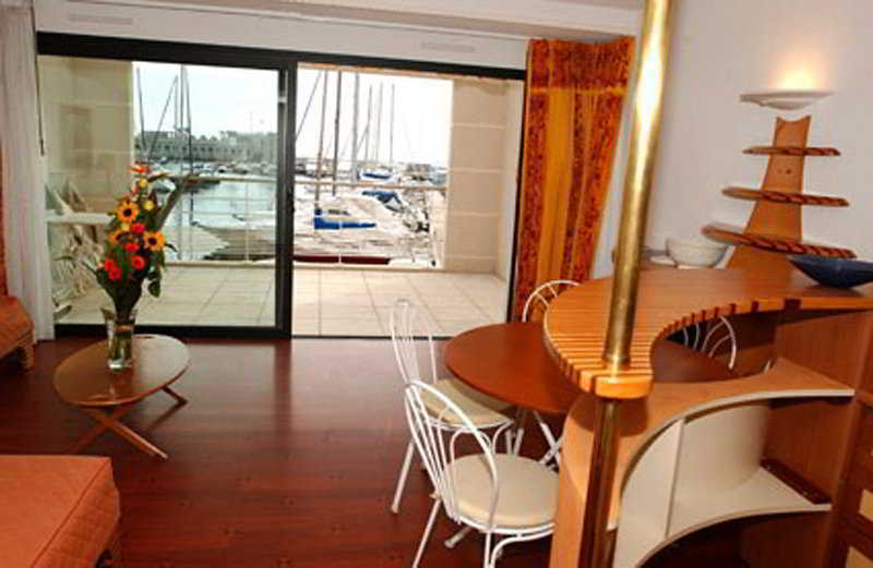 Le Quai Des Princes Cap-d'Ail Exterior foto